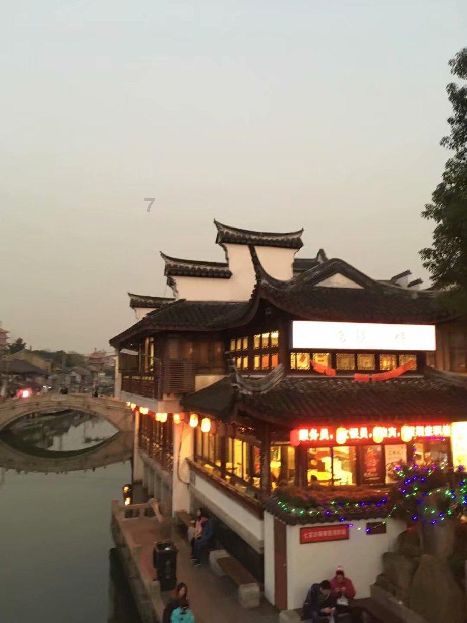 想去洗车，可以打蜡吗